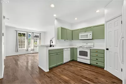 1035 SE Alika Ave, Hillsboro, OR 97123 - Photo 10