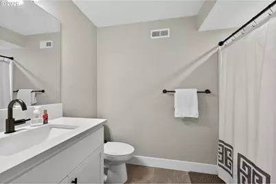 184 NW Brookside St, McMinnville, OR 97128 - Photo 32