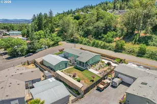 845 Sea St, Sutherlin, OR 97479 - Photo 32