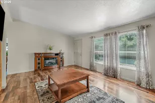 845 Sea St, Sutherlin, OR 97479 - Photo 6