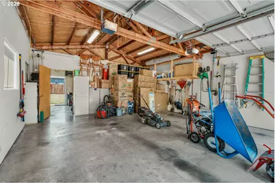 845 Sea St, Sutherlin, OR 97479 - Photo 22