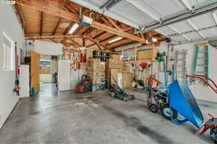 845 Sea St, Sutherlin, OR 97479 - Photo 22