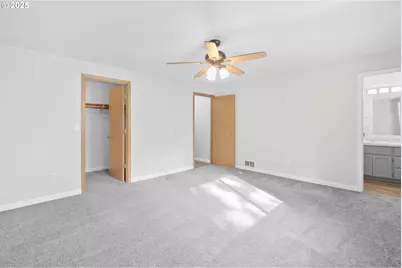 15711 Deedon Ln, La Pine, OR 97739 - Photo 16