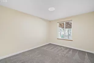 15711 Deedon Ln, La Pine, OR 97739 - Photo 12