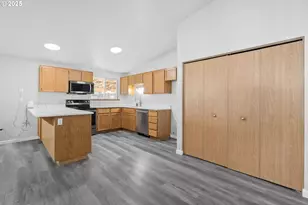 15711 Deedon Ln, La Pine, OR 97739 - Photo 6