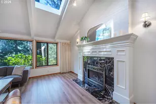 2040 Dogwood Dr, Eugene, OR 97405 - Photo 8