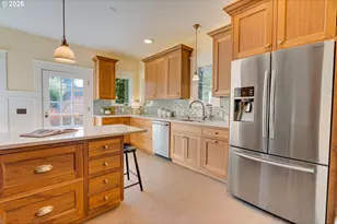 2104 SE Elliott Ave, Portland, OR 97214 - Photo 18