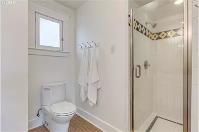 2104 SE Elliott Ave, Portland, OR 97214 - Photo 32