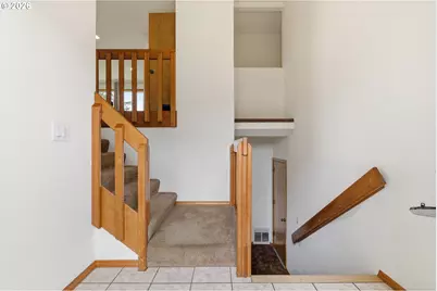 12073 SE 116th Ct, Happy Valley, OR 97086 - Photo 4