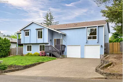 12073 SE 116th Ct, Happy Valley, OR 97086 - Photo 2