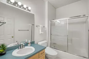 8891 SW Iowa Dr, Tualatin, OR 97062 - Photo 20