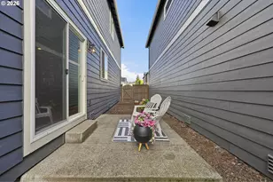 3740 SE Willamette Ave, Hillsboro, OR 97123 - Photo 42