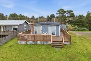 13301 North Pl, Long Beach, WA 98631 - Photo 16