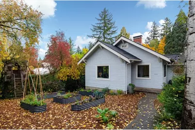 8342 SW 41st Ave, Portland, OR 97219 - Photo 34