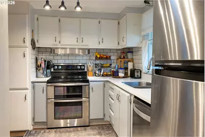 5050 Columbus St #32, Albany, OR 97322 - Photo 12