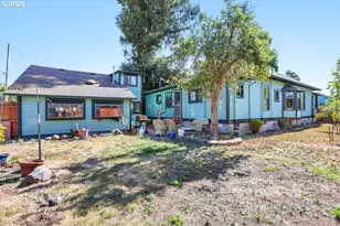 1132 Ash Ave, Cottage Grove, OR 97424 - Photo 42