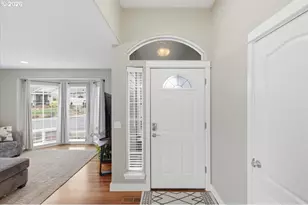 684 Northwest Jasper Street, Dallas, OR 97338 - Photo 8