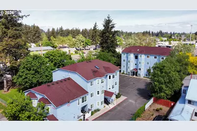12231 SE Bush St, Portland, OR 97236 - Photo 2