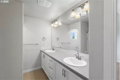 11022 SW Stockholm Dr, Wilsonville, OR 97070 - Photo 22