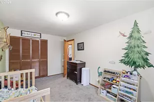 320 Kingsbury Ave, Eugene, OR 97404 - Photo 30