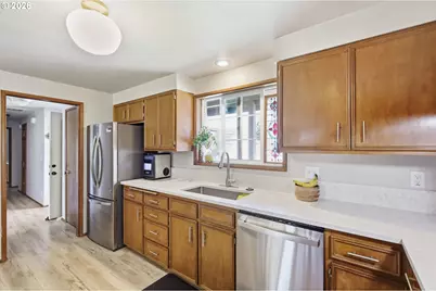 320 Kingsbury Ave, Eugene, OR 97404 - Photo 14