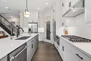 12032 NW Schall St, Portland, OR 97229 - Photo 22