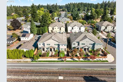 31 NE 134th Pl, Portland, OR 97230 - Photo 14