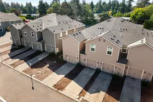 31 NE 134th Pl, Portland, OR 97230 - Photo 8