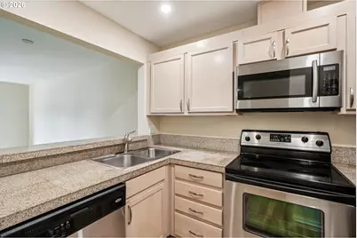 1500 SW Park Ave #422, Portland, OR 97201 - Photo 16