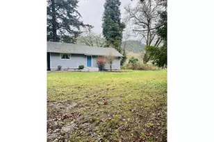 639 N Old Pacific Hwy, Myrtle Creek, OR 97457 - Photo 28