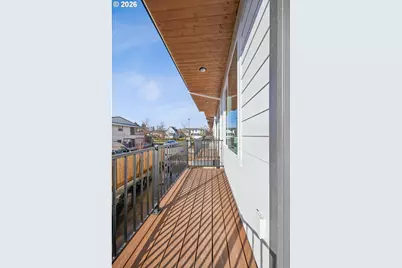 1733 SE Clatsop St, Portland, OR 97202 - Photo 14