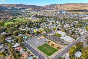 708 W 15th St, The Dalles, OR 97058 - Photo 44