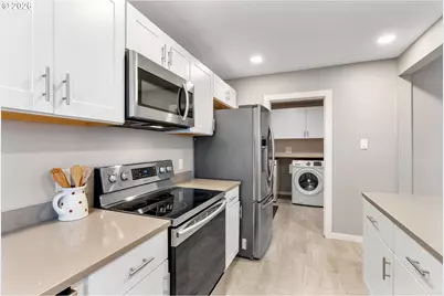 708 W 15th St, The Dalles, OR 97058 - Photo 20