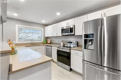 708 W 15th St, The Dalles, OR 97058 - Photo 18