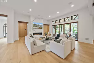 13231 SW Iron Mountain Blvd, Portland, OR 97219 - Photo 6