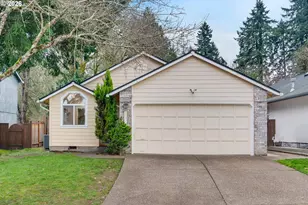 14371 SW Fanno Creek Ct, Portland, OR 97224 - Photo 2