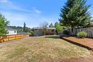 2140 19th St, West Linn, OR 97068 - Photo 32