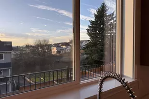 11905 SW 176th Dr, Beaverton, OR 97007 - Photo 6