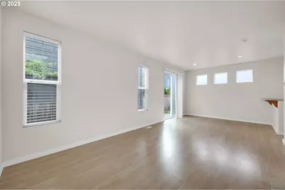 5298 Wales Dr, Eugene, OR 97402 - Photo 12