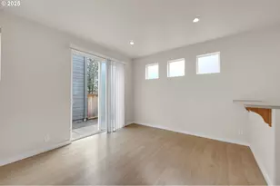 5298 Wales Dr, Eugene, OR 97402 - Photo 8