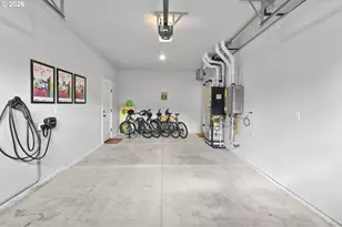 135 W 18th Ave, Eugene, OR 97401 - Photo 30