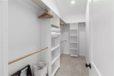 135 W 18th Ave, Eugene, OR 97401 - Photo 18