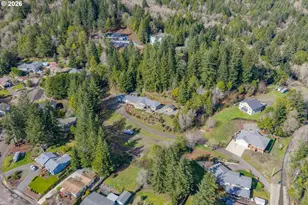 1561 N Laurel St, Coquille, OR 97423 - Photo 48