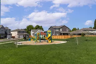 15217 S E Towers Ter, Milwaukie, OR 97267 - Photo 34