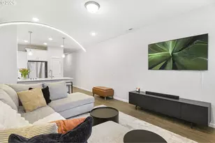 7523 SE Kinnaman St, Hillsboro, OR 97123 - Photo 18