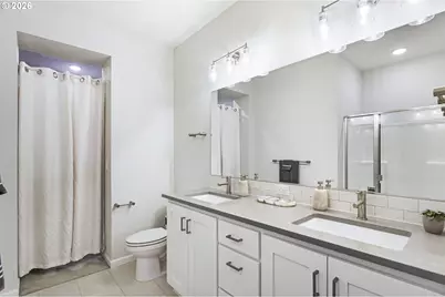 7523 SE Kinnaman St, Hillsboro, OR 97123 - Photo 22