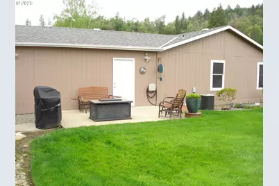 118 Samantha Way, Canyonville, OR 97417 - Photo 16
