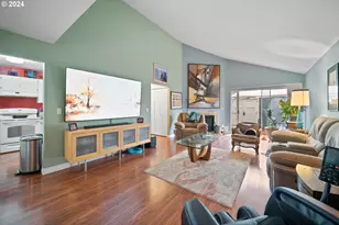 1785 NW Rolling Hill Dr, Beaverton, OR 97006 - Photo 10