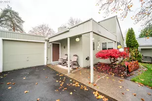 1785 NW Rolling Hill Dr, Beaverton, OR 97006 - Photo 4