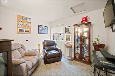 1785 NW Rolling Hill Dr, Beaverton, OR 97006 - Photo 14